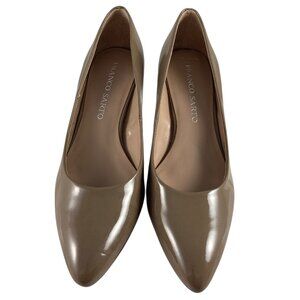 Never Worn Classic Beige Patent Leather Pump